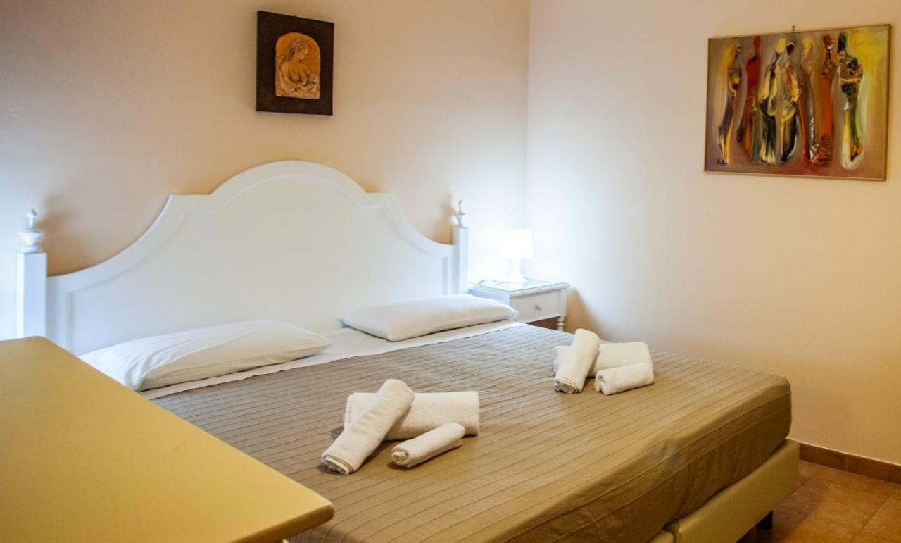 דירות טאורמינה Casa Carla מראה חיצוני תמונה